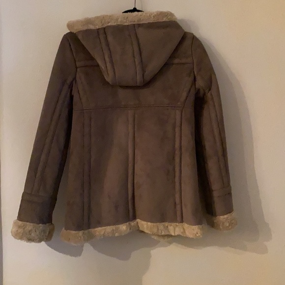 Topshop brown faux fur jacket size small - Picture 2 of 3